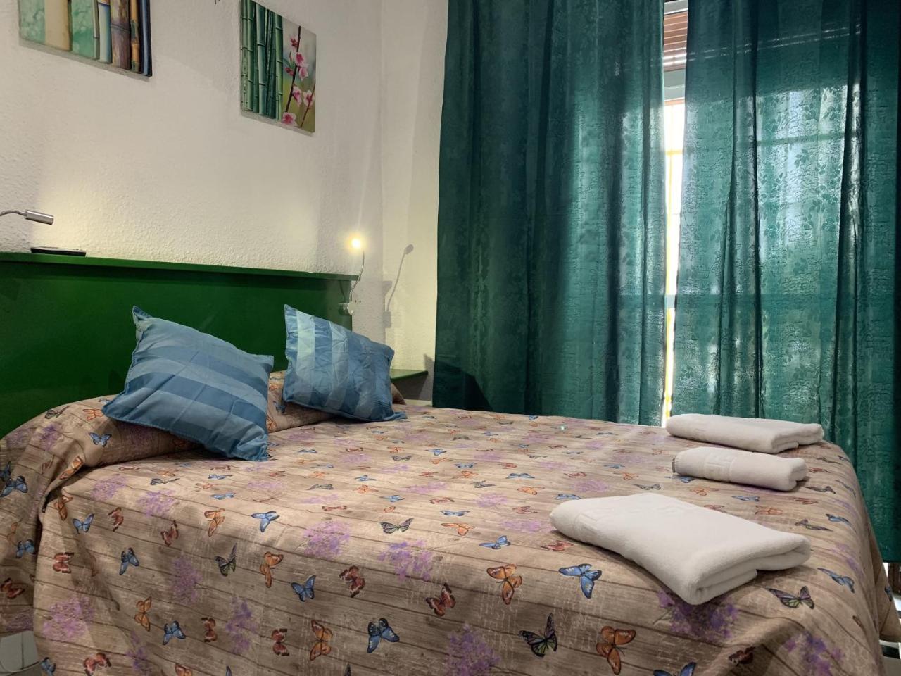 Giraldilla Hotell Sevilla Exteriör bild